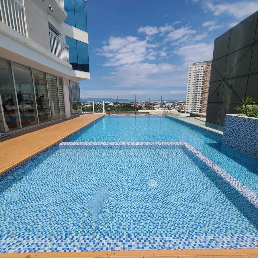 Inspiria Abreeza Davao Aparthotel Ngoại thất bức ảnh
